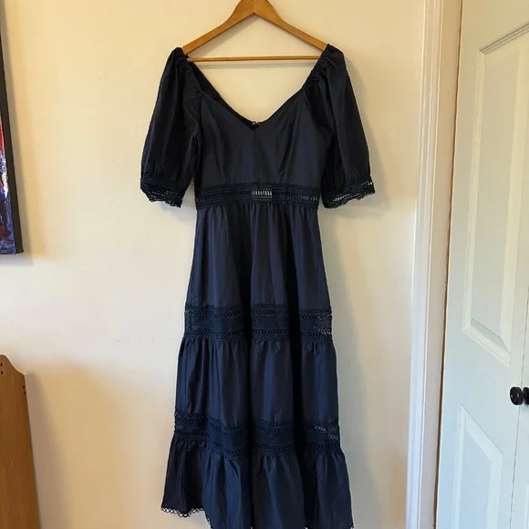 NWT Peixoto Isabella Lace Trim Puff Sleeve Midi Dress in NavySize Medium